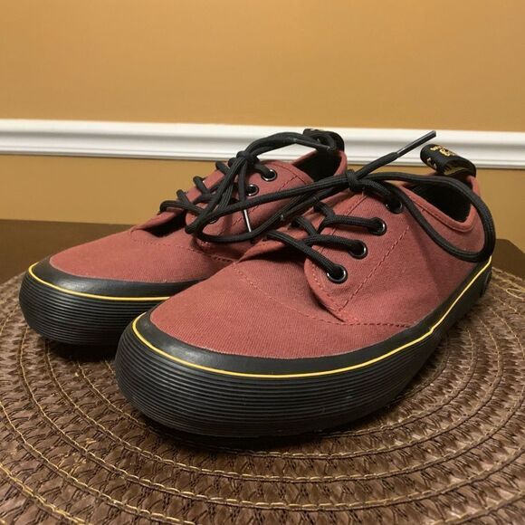 Dr Martens Jacy Cherry Red Canvas 4 Eyelid Women's 21967600 Size 7 EUC - Picture 5 of 9
